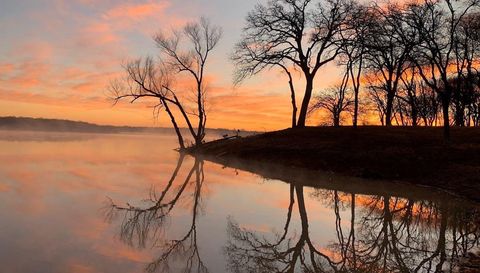 10631 Rolling Hills Dr