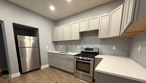 3839 W Flournoy Street