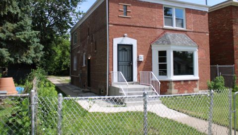 1052 W 111th Pl