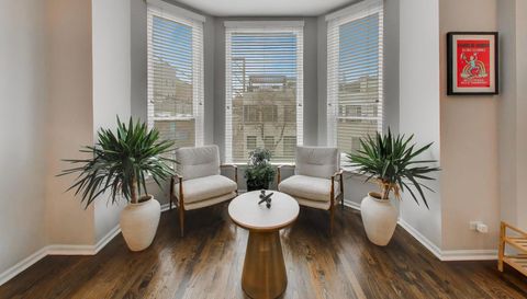 1214 W Webster Avenue