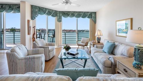 8040 SAILBOAT KEY BOULEVARD S