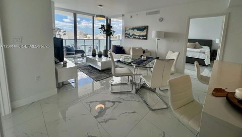 9521 E Bay Harbor Dr