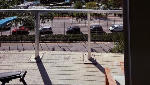 6305 Indian Creek Dr