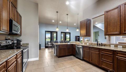 3232 Southfork Dr