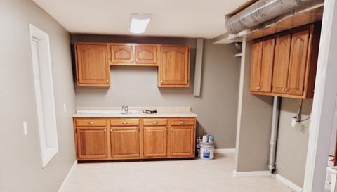 4318 E Cricket Knoll