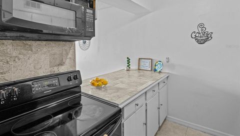 1000 Lake Of The Woods