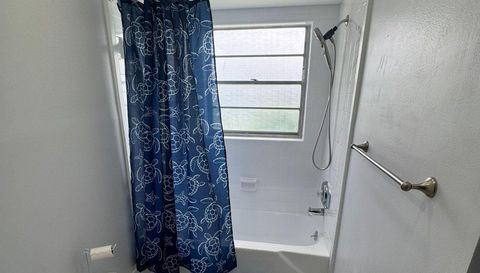 2231 Isle Of Pines Ave