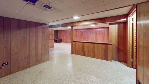 521 Sandy Lane