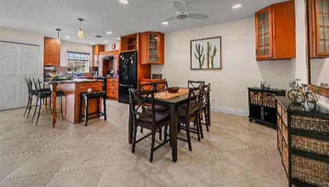13990 Nesting Way
