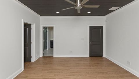 217 Chapel Ridge Cir