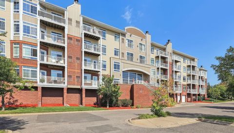 649 Old Highway 8 NW