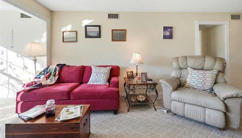 110 N TREMAIN STREET