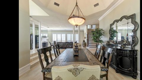 8427 Pheasant Glen Dr