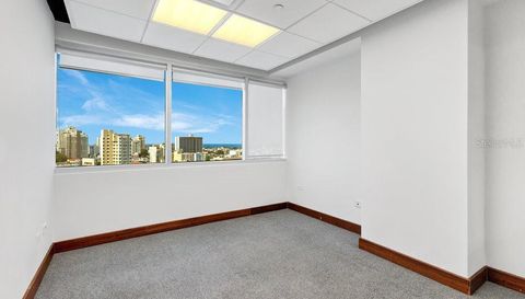 207 Calle Del Parque