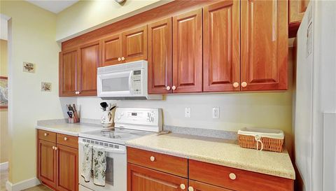 3191 Matecumbe Key Road