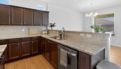 14462 Jaclyn Marie St