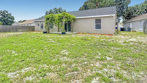 210 Robbins Rest Cir
