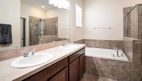 914 PEREGRINE HILL PLACE