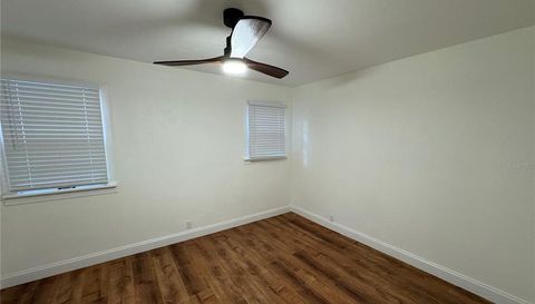 1119 NEWTON AVENUE S