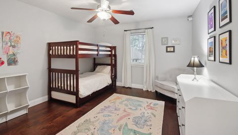 2406 Silver Falls Dr