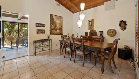 9034 Gardens Glen Circle