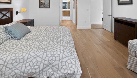 8871 New River Falls Rd