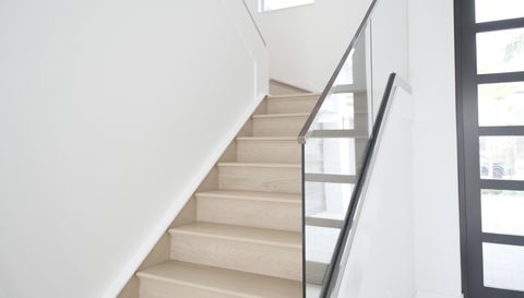 9516 Riverside Pk Dr