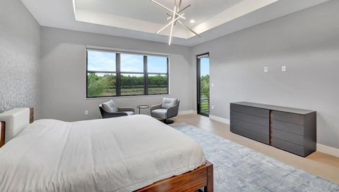 8299 Fishhawk Falls Court