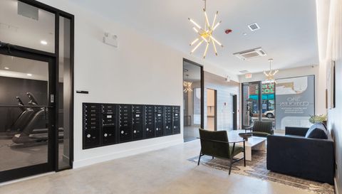 3140 N Clybourn Avenue