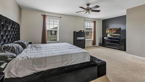 688 CRESTING OAK CIRCLE