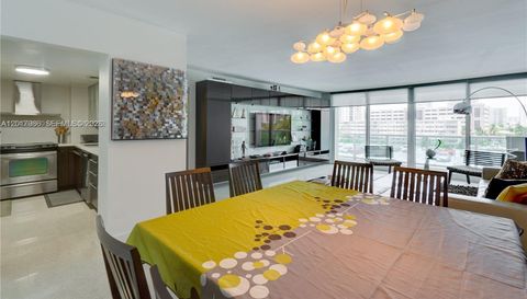 100 Bayview Dr