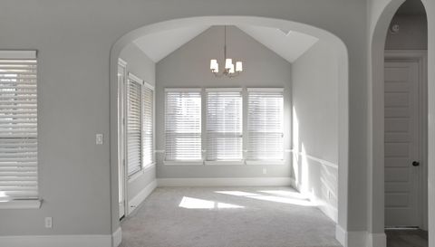 16807 Hemlock Grove Dr