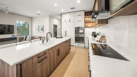 116 8TH STREET S