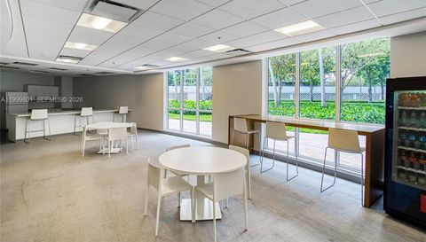 600 Three Islands Blvd