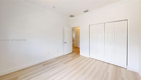 372 Ne 26th Pl