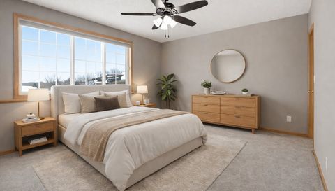 11462 Elmwood Avenue N