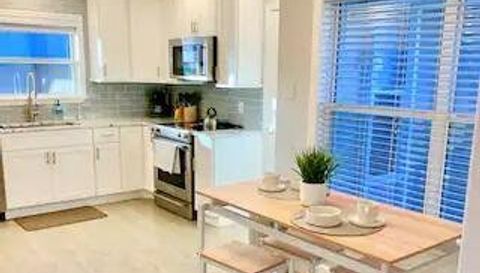 990 Town Terrace