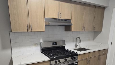 4354 W Washington Blvd