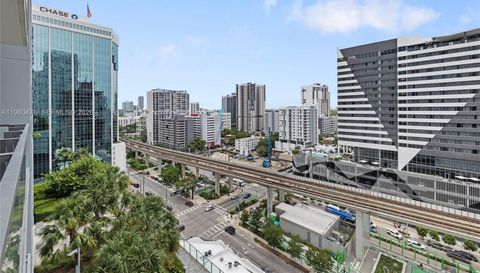 88 Sw 7th St