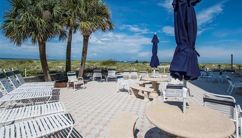 1255 Tarpon Center Dr