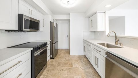 1420 Brickell Bay Dr