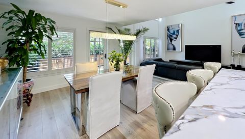 128 Woodmill Rd