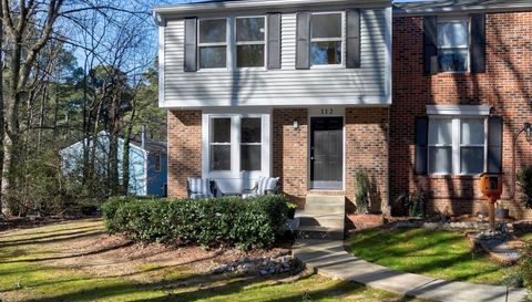 112 taylors pond dr
