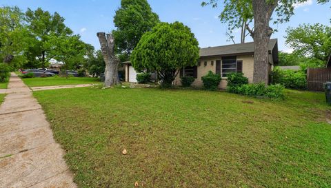 302 Independence Dr