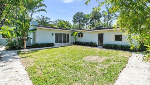 1037 Alfonso Ave