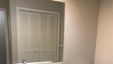 1113 HALLAMWOOD TRAIL S