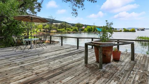 201 Lakewood DR