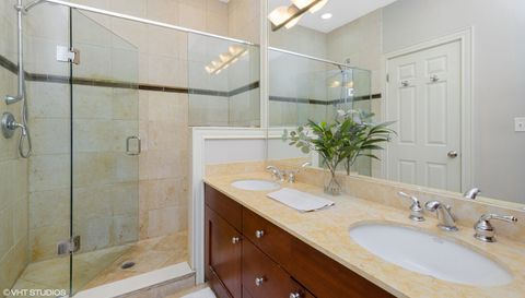 2222 W Armitage Avenue