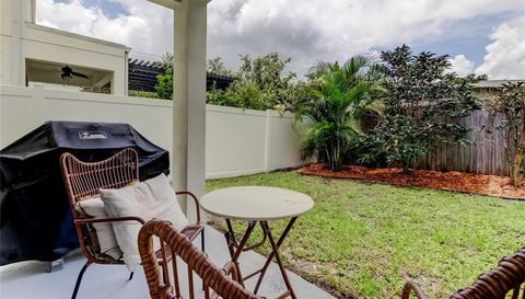 204 N MANHATTAN AVENUE