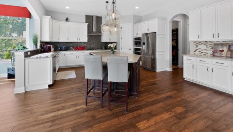 1016 Kara Ct